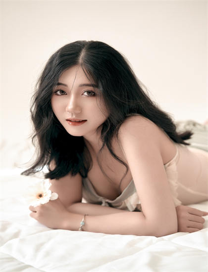 光头父女原版视频播放-菊城电影院